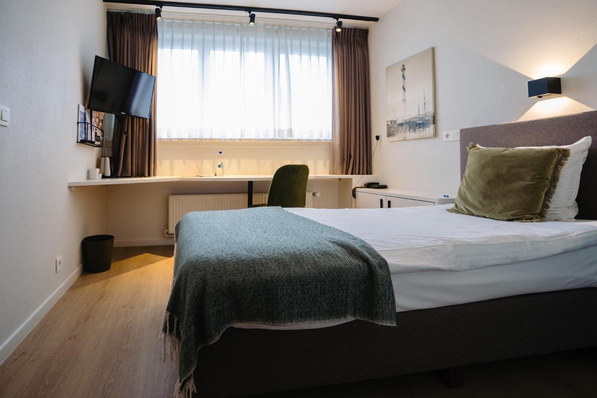 Hotel Du Bassin Ostend Exterior photo